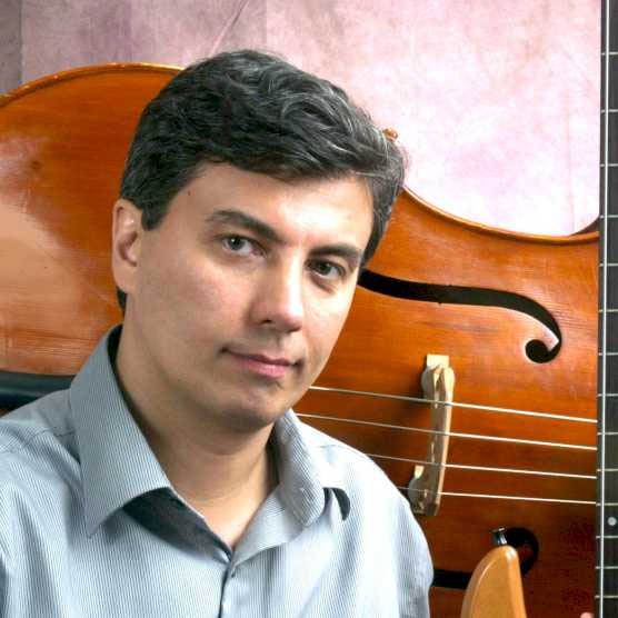 Dr. Alexander Pershounin